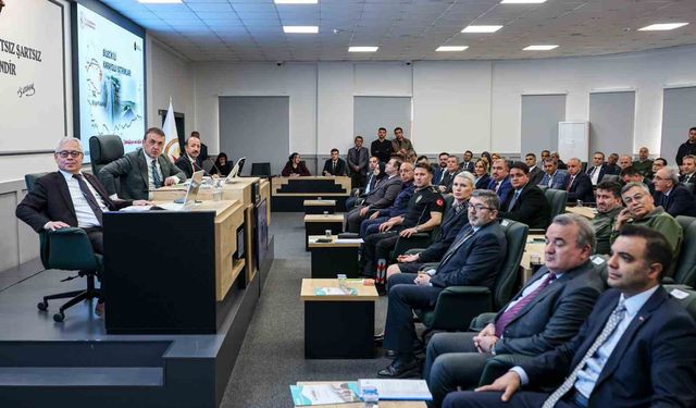 Bilecik'te kamu yatırımları masaya yatırıldı