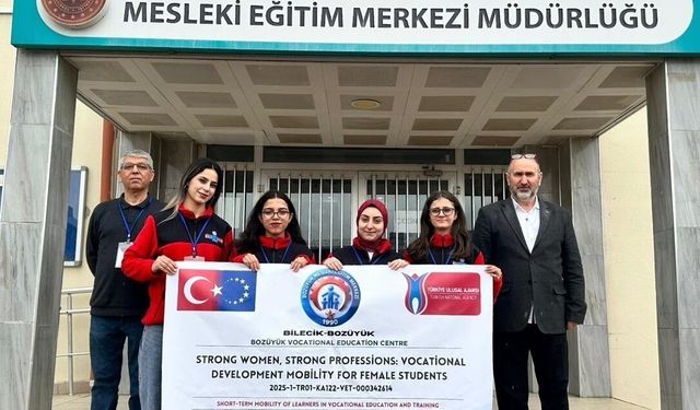 Bozüyük'ten Avrupa'ya mesleki yolculuk, öğrenciler Bremen'e uğurlandı