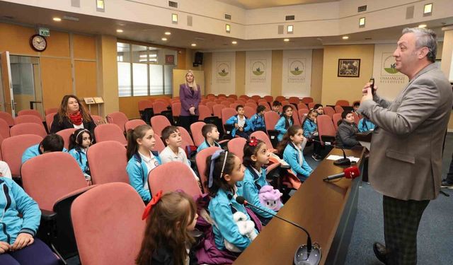 Osmangazi Belediyesi'nden çocuklara yerel yönetim bilinci