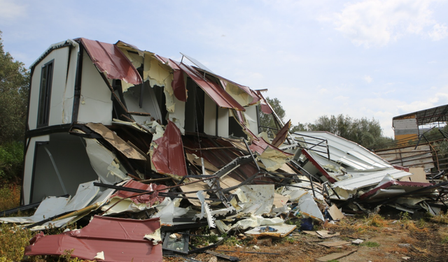 Gölyazı’da kaçak yapılara geçit yok