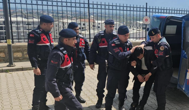 Bursa Orhangazi'de baba-oğul cin*yetinde zanlı tutuklandı