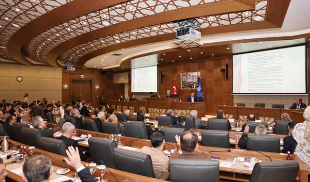 CHP'nin Bursa Büyükşehir adayı belli oldu