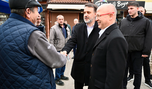 Yeni Başkan'dan ilk mesai: Esnafları tek tek ziyaret etti