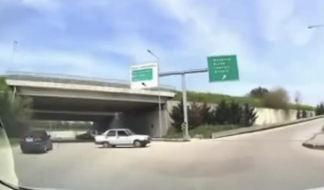Bursa’da ters yönden giren sürücü kamerada