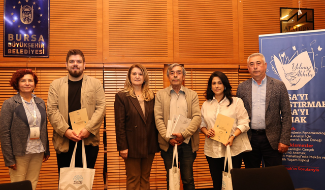 Bursa’nın tarihi katmanları ve mahalle kültürü Tüyap Bursa 23. Kitap Fuarı’nda konuşuldu