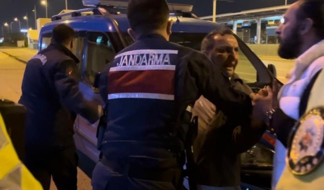 Bursa'da alkollü yakalandı, polise hakaretten gözaltına alındı