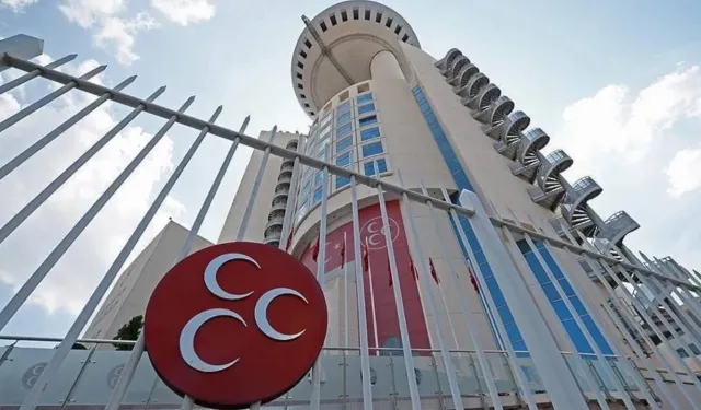 MHP, İstanbul il ve ilçe teşkilatlarını feshettiğini duyurdu