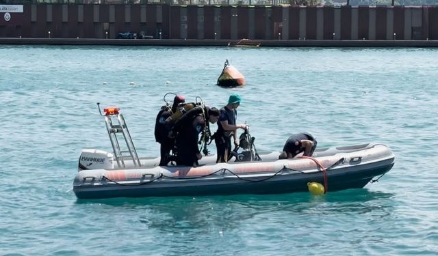 İstanbul Arnavutköy Sahili’nde midye salyangoz toplamak için denize dalan şahsın cansız bedenine ulaşıldı