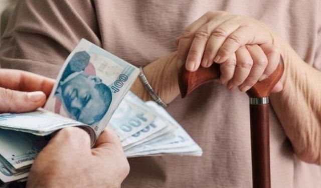 Alım gücü düşen memur ve emekliye nefes aldıracak zam teklifi