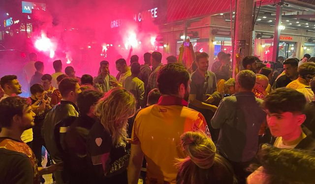 Galatasaray'ın şampiyonluğu Bursa'da kutlandı