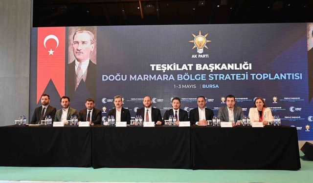 AK Parti Teşkilat Başkanı Büyükgümüş: 'Siyaseti koltuk kapma oyunu olarak görmedik'