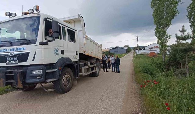 Bilecik'te bayram öncesi köy yollarında yoğun mesai