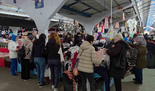 Edirne'de Balkan Pazarı yeniden açıldı: Esnaf umutlu