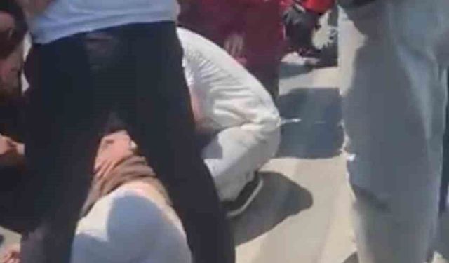 Fatih'te İETT otobüsüne çarpan skuter sürücüsü ağır yaralandı