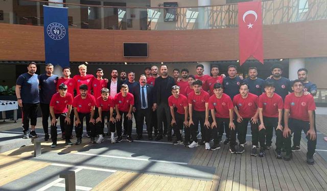 İşitme Engelliler U23 Milli Takımı, son kampını Riva'da yaptı
