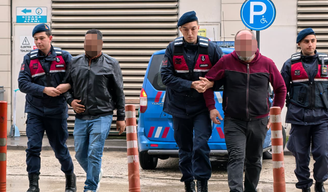 Bursa İnegöl Jandarması ikisini de yakaladı