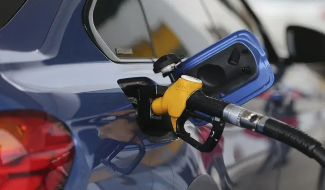 Benzine zam geliyor: Tarih belli oldu