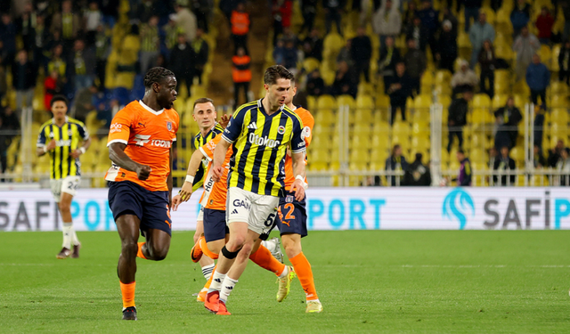 Talisca hat-trick yaptı! Fenerbahçe Başakşehir'i devirdi