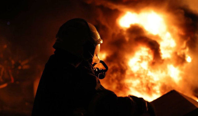 Rusya, Ukrayna'da gaz üretim tesislerini vurdu: 5 ölü
