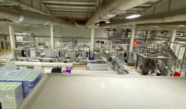 Türk gıda devi zora düşünce fabrikalardaki makineleri satmaya başladı