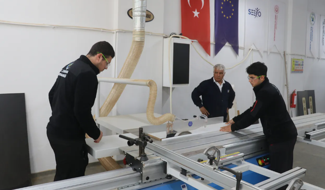 Mesleki eğitimde diploma krizi! İş öğrenecekken matematiğe takılıyorlar