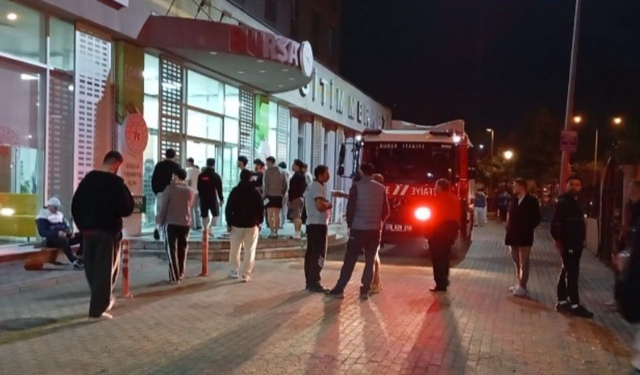 Bursa Osmangazi'de sporcu kamp merkezinde yangın
