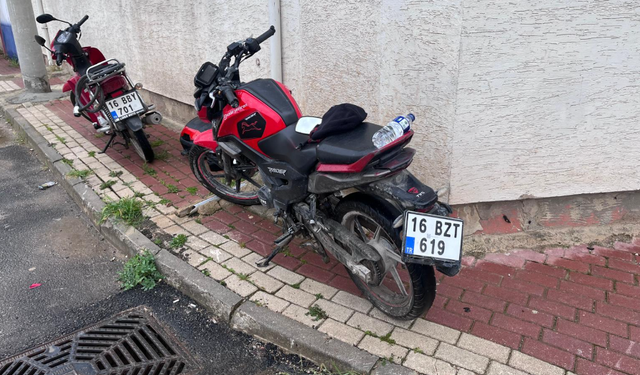 Bursa İnegöl'de 2 motosiklet birbirine girdi