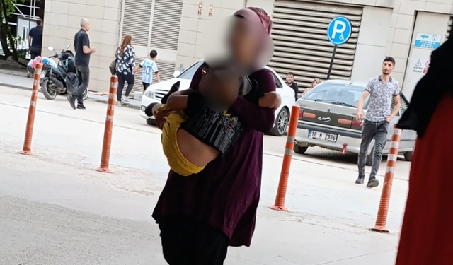 Bursa İnegöl’de Yürek Burkan Kaza: Annesinin kucağında hastaneye yetiştirildi