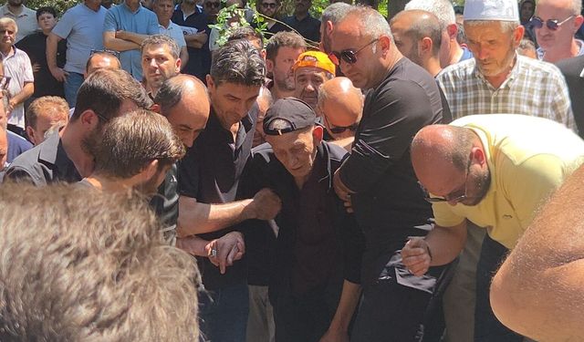Bursa Orhangazi'de 2 evladını motosiklet kazasında kaybeden anne ve babanın feryadı yürek yaktı
