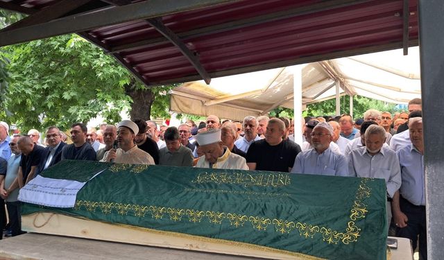 Bursa  İznikli iş insanı Ahmet Kara son yolculuğuna uğurlandı