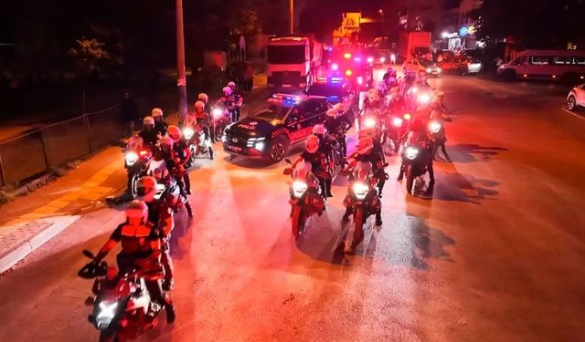 Bursa Yıldırım’da bin polisle dev huzur operasyonu... Mahalleler ablukaya alındı