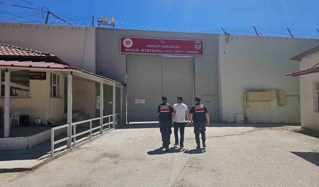 Bilecik'te 17 yıl 49 ay 37 gün hapis cezası bulunan şahıs kaçmaya çalıştığı sırada yakalandı