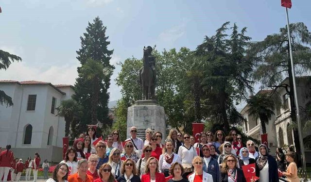 Bursa Kız Lisesi mezunları mantı gününde buluştu