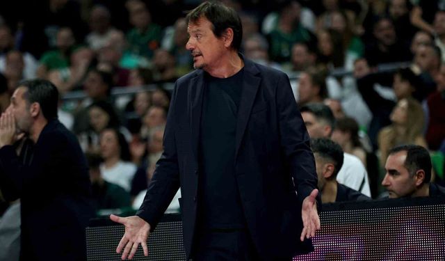 Ergin Ataman, Olimpiakos taraftarına cevap verdi
