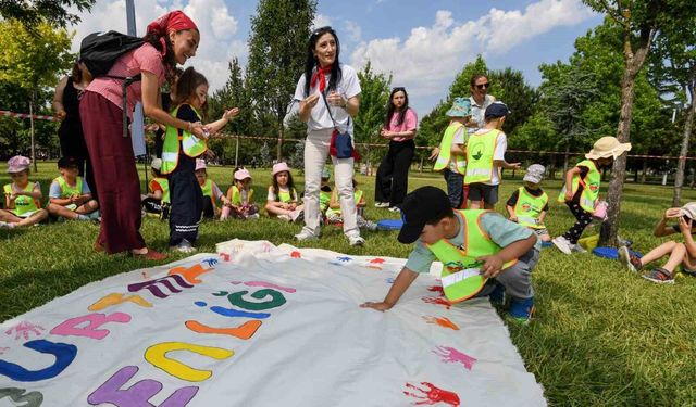 Osmangazi'de minikler yaza merhaba etkinliğinde buluştu