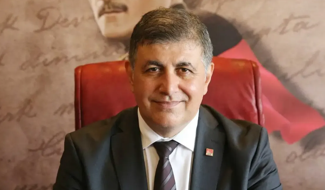 İzmir Büyükşehir Belediye Başkanı Cemil Tugay CHP'den istifa etti