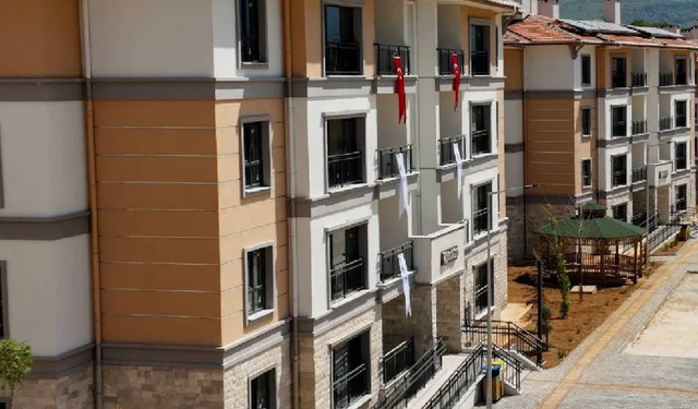MHP'den emekliler için sosyal konut teklifi