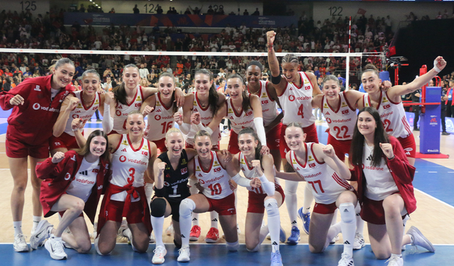 A Milli Kadın Voleybol Takımı, Çin’i 3-2 mağlup etti
