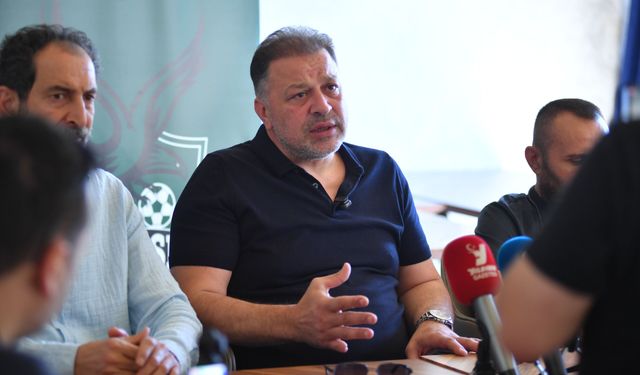 Kafkasspor yönetimi basınla buluştu