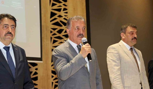 MHP Karacabey'de Mehmet Mahken güven tazeledi