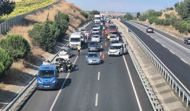 Tekirdağ'da 7 aracın karıştığı zincirleme kaza: 1 yaralı