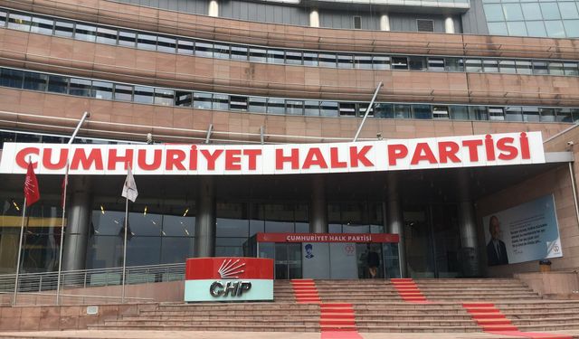 CHP'de 264 eski milletvekili istifa etti