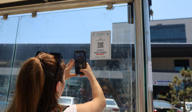 Büyükşehir QR Akıllı Durak Sistemini hayata geçiriyor