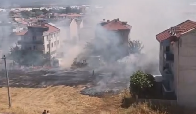 Bursa İnegöl'de rüzgarla büyüyen yangın korku dolu anlar yaşattı