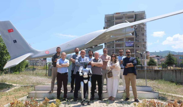 Başkan Sandıkçı: "Bilim ve teknolojiye hakim nesiller yetiştiriyoruz"