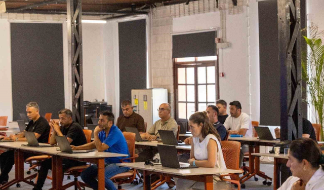 İzmir Büyükşehir’de yapay zeka seferberliği