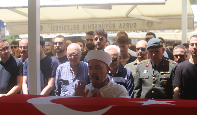 Cilo Dağı'nın zirvesinde hayatını kaybeden Bursalı dağcı son yolculuğuna uğurlandı