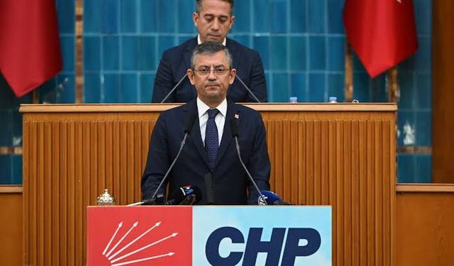 Özgür Özel: Vakti gelmiş bir vedanın hüznünü yaşıyorum