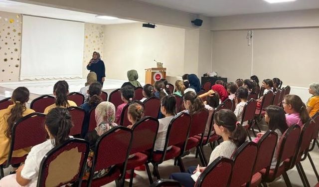 Bilecik'te Yaz Kur'an Kursu öğrencilerine değerler eğitimi