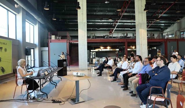 Çalı Köy Filmleri Festivali'nde akademik buluşma